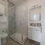 Апартаменты T1 Centre-ville Refait A Neuf