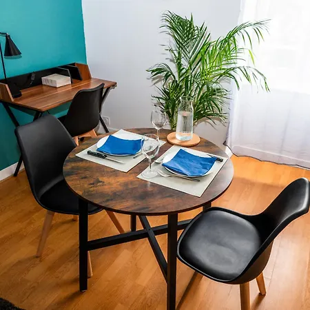 Apartmán T1 Centre-ville Refait A Neuf *